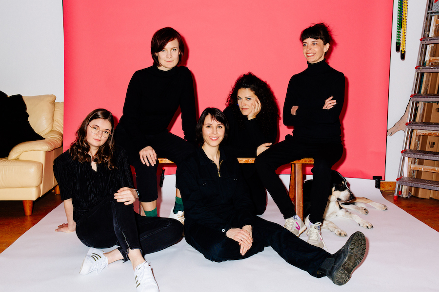 Interview mit Clara Luzia Bandfoto The Quiet Version