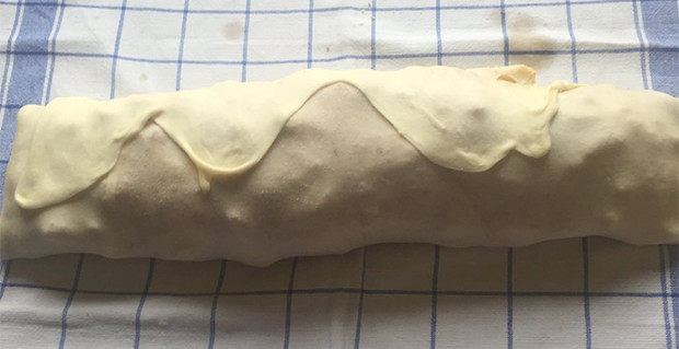 Wiener Apfelstrudel nach traditionellem Familienrezept