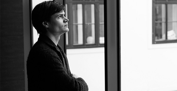 Grenzgänger zwischen E- und U-Musik: Interview mit Lukas Lauermann