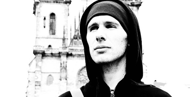 Vom Hardcore-Punk zum Singer-Songwriter: Interview mit Chris Magerl