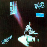falco_einzelhaft