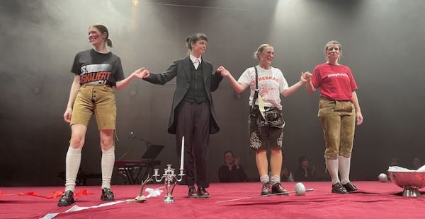Eskalationsmaschinen Foto Manfred Horak